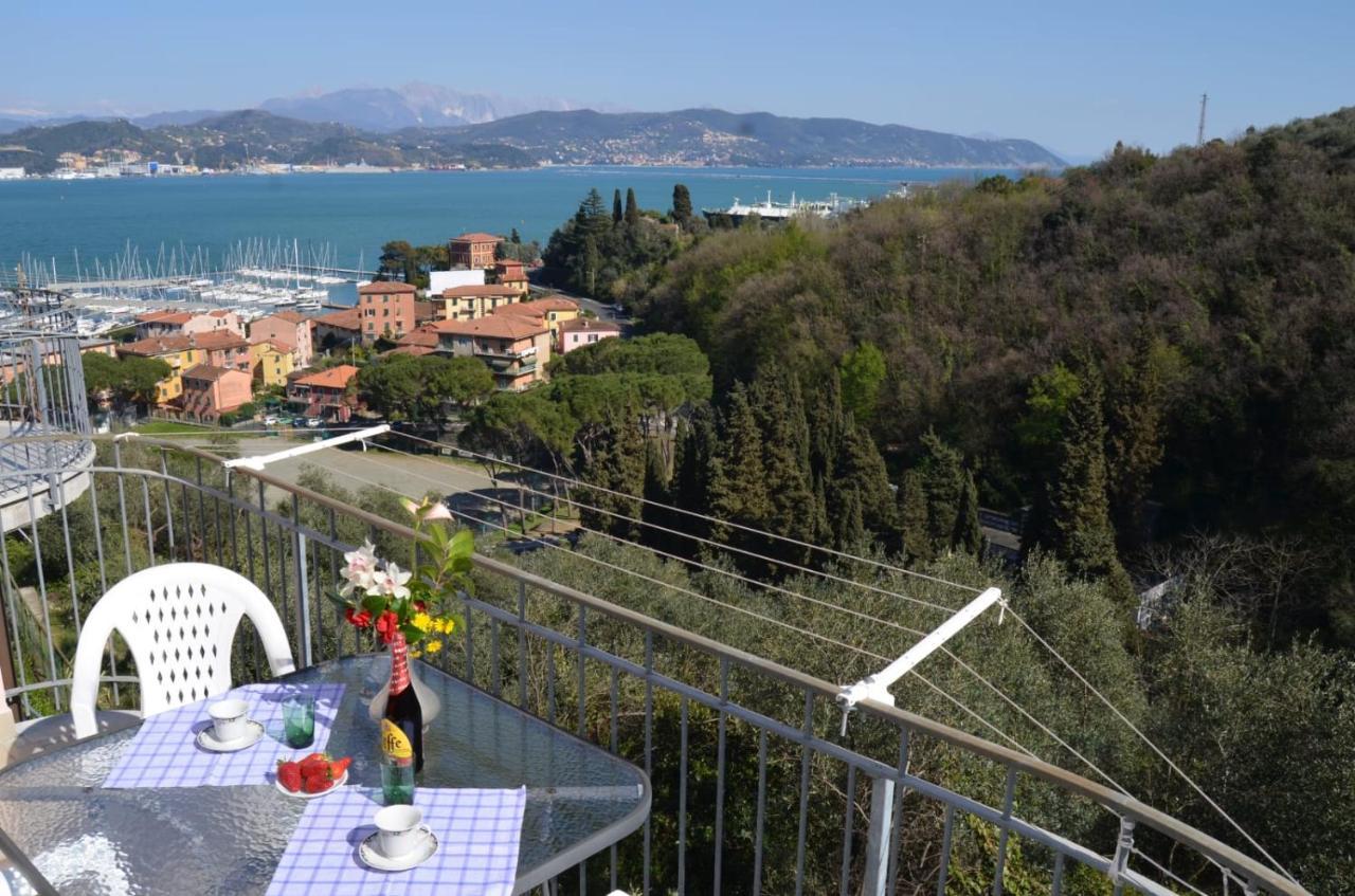 Wonderful Sea View - Terrace And Parking Apartamento Fezzano  Exterior foto